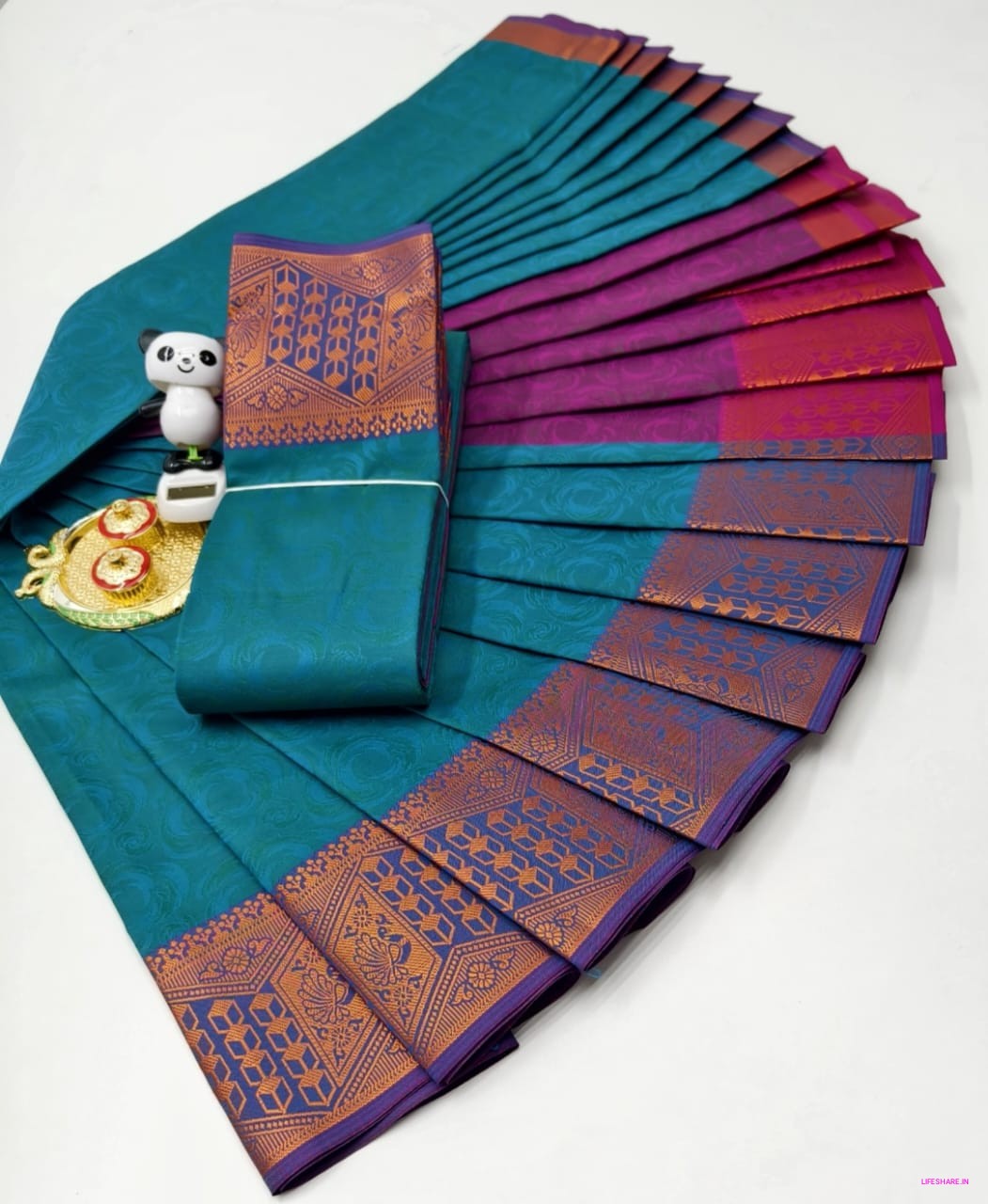 Poonthamil saree (dark blue)